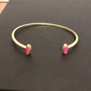 Kendra Scott bracelet in gold with pink opal